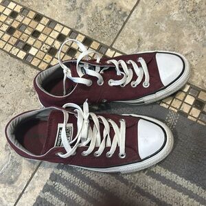 Converse like new